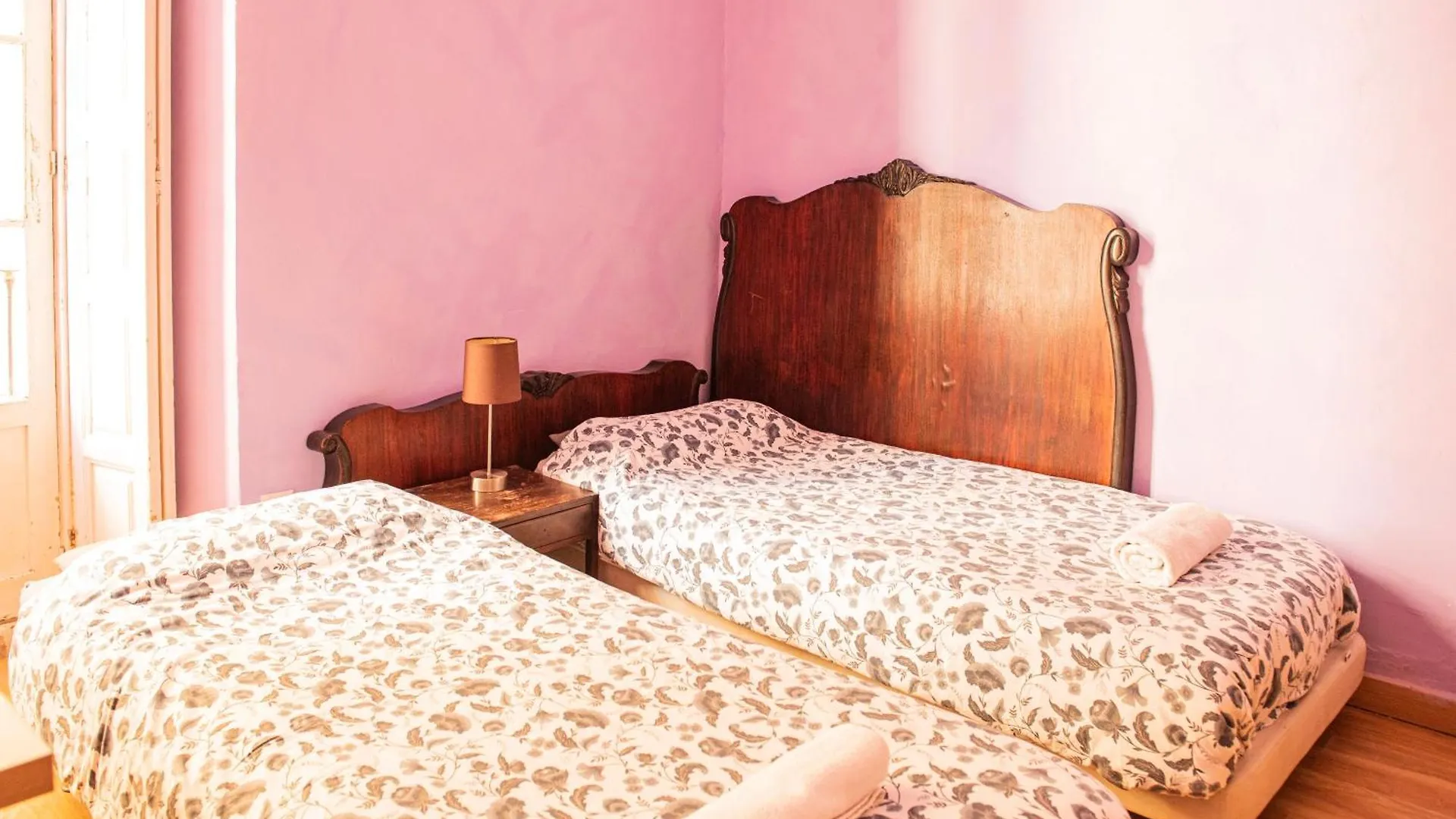 Private Rooms In Historic Building On The Square Málaga Accommodatie bij particulieren