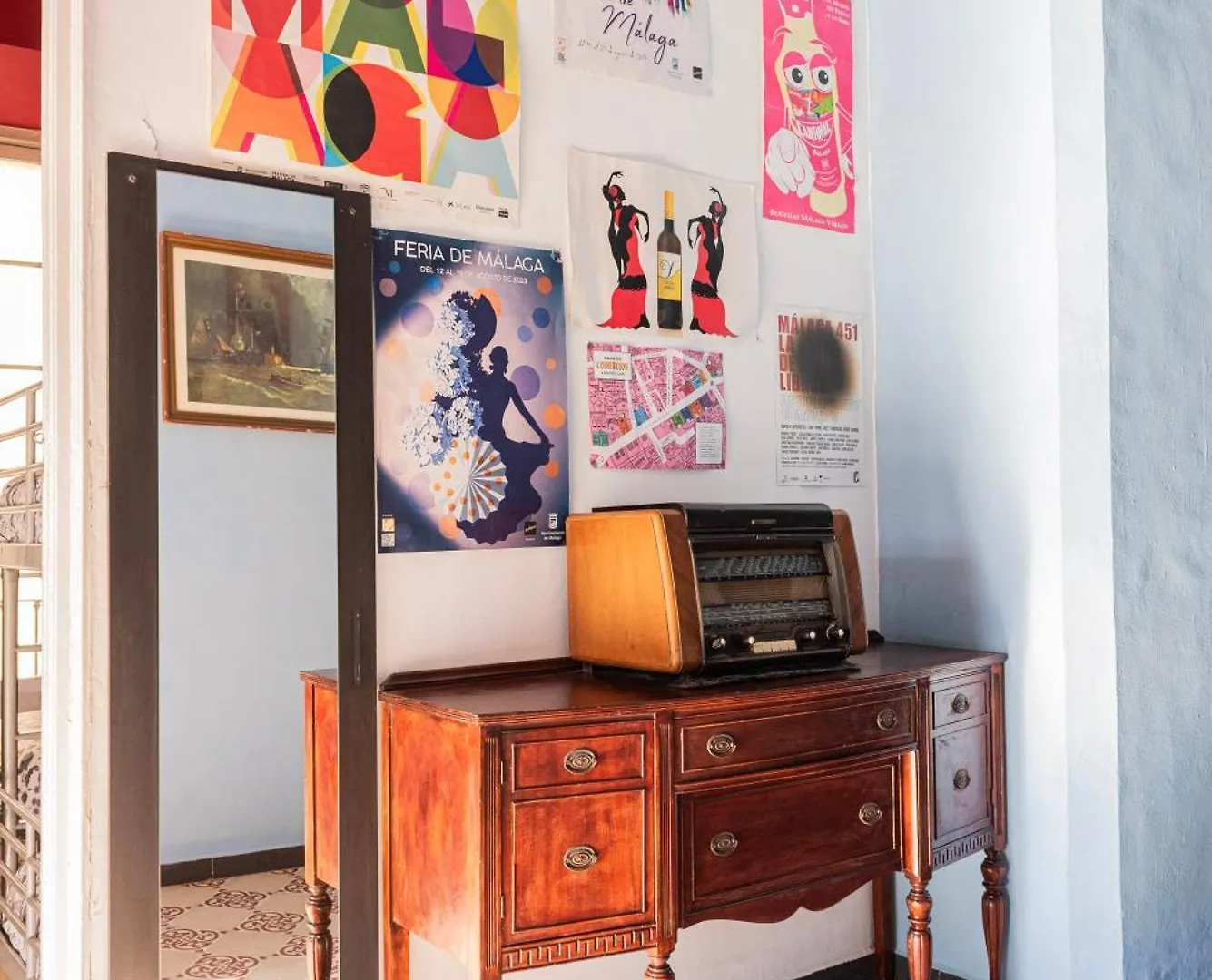 Private Rooms In Historic Building On The Square Malaga Homestay