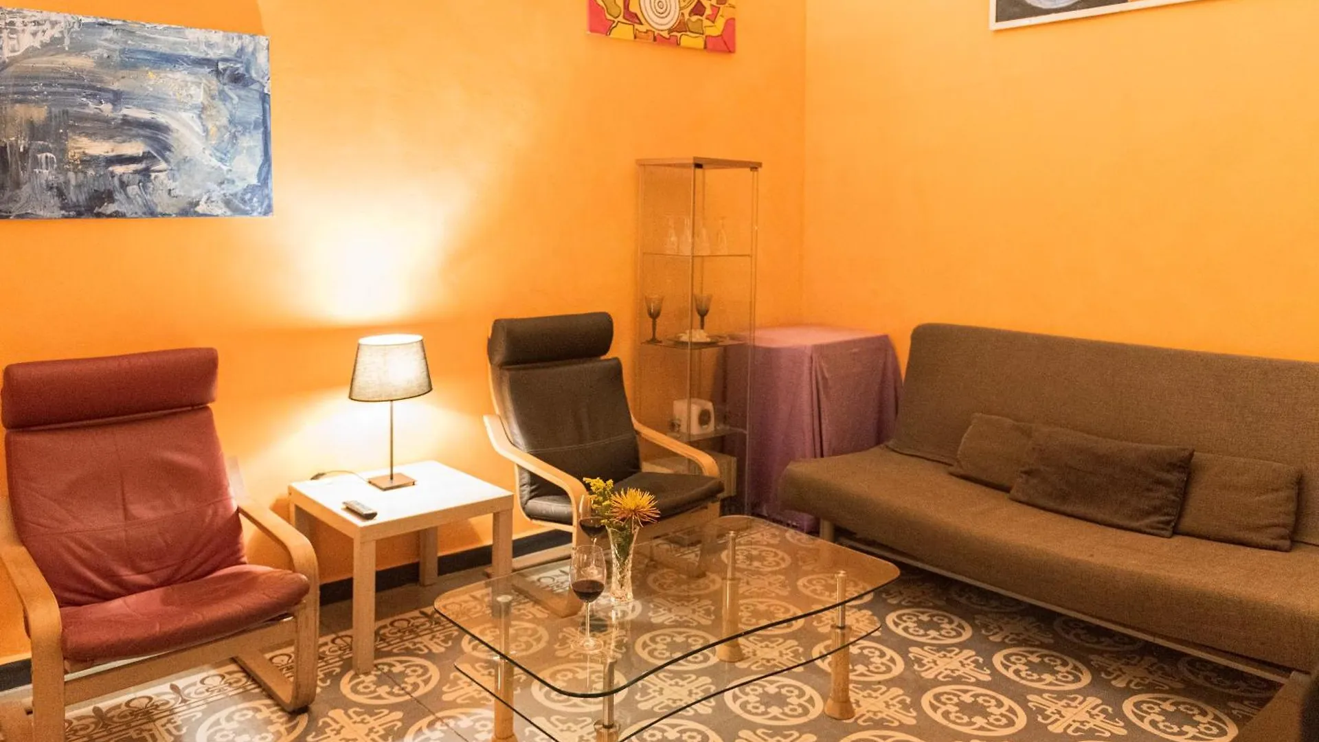 Homestay Private Rooms In Historic Building On The Square Malaga Spain